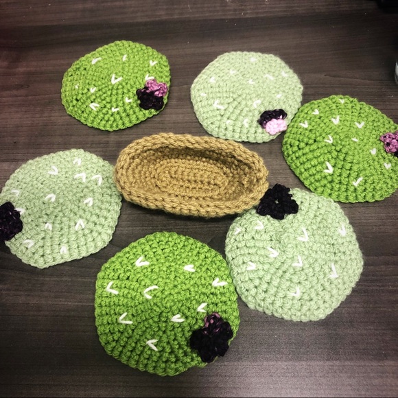 Cacti 🌵Coaster Set 🧶 - Picture 4 of 5